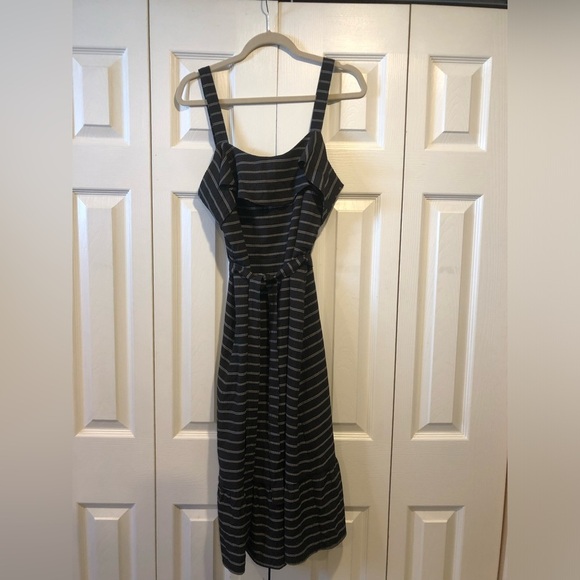 NWOT Banana Republic Striped Dress - Picture 1 of 2